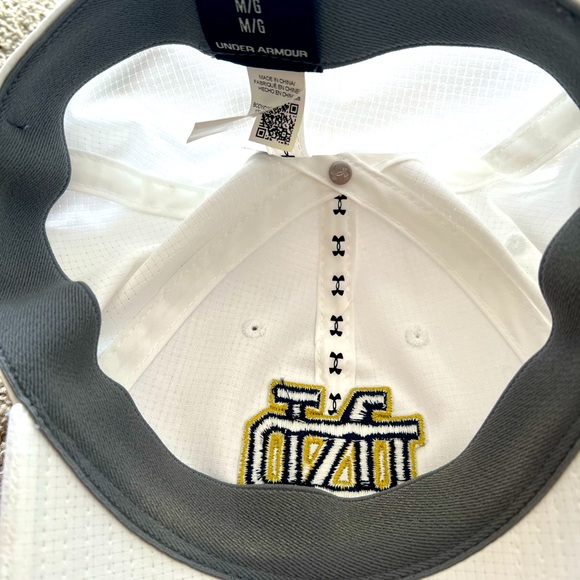 UNDER ARMOUR NOTRE DAME HAT - Picture 2 of 2